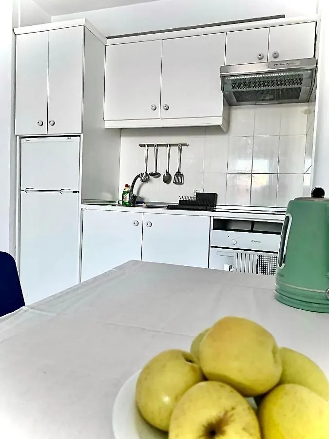 Beautiful 1Bd Apartment In Los Cristianos Costa Adeje