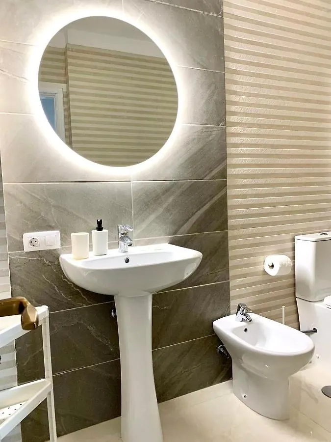Beautiful 1Bd Apartment In Los Cristianos Costa Adeje  Španělsko